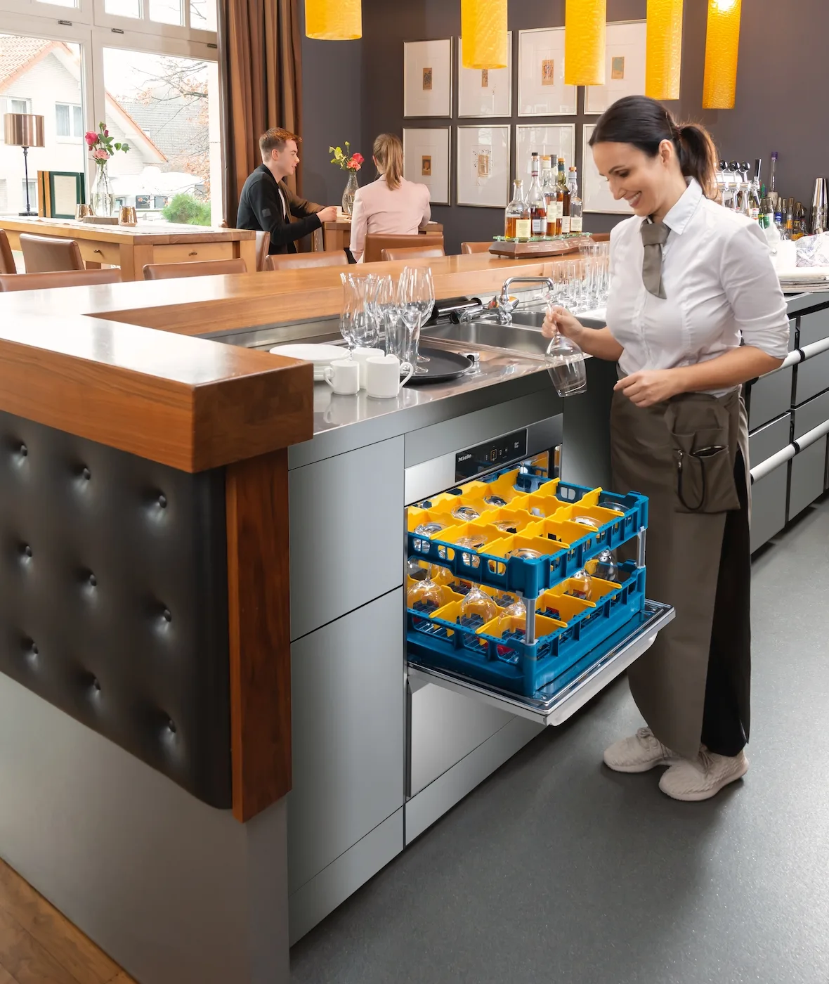 Miele PTD 703 [WES DOS] Profesyonel tanklı bulaşık makinesi, Paslanmaz çelik 8